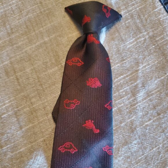 Baby Clip-on Neck Tie. Cars/Dinos. Black/Red. - Picture 1 of 2